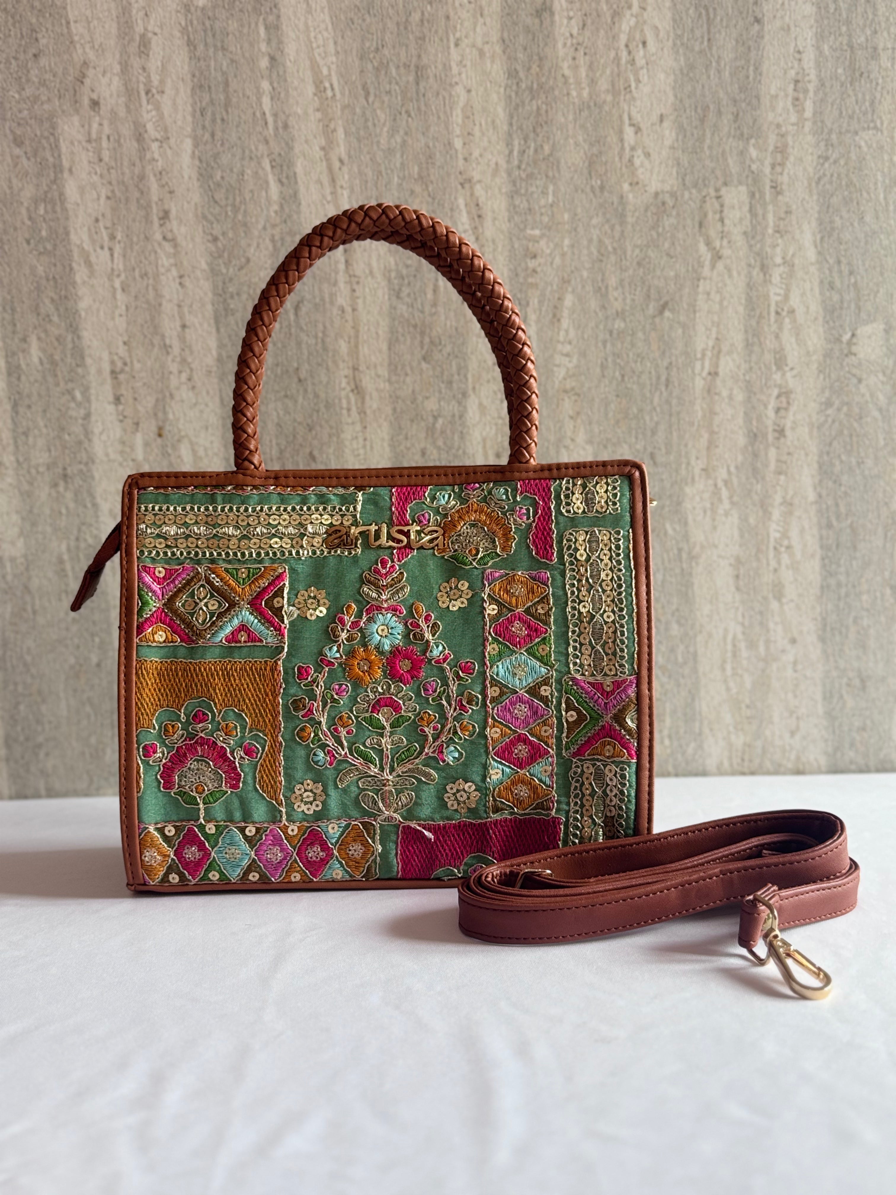 Artista Zari Box Tote