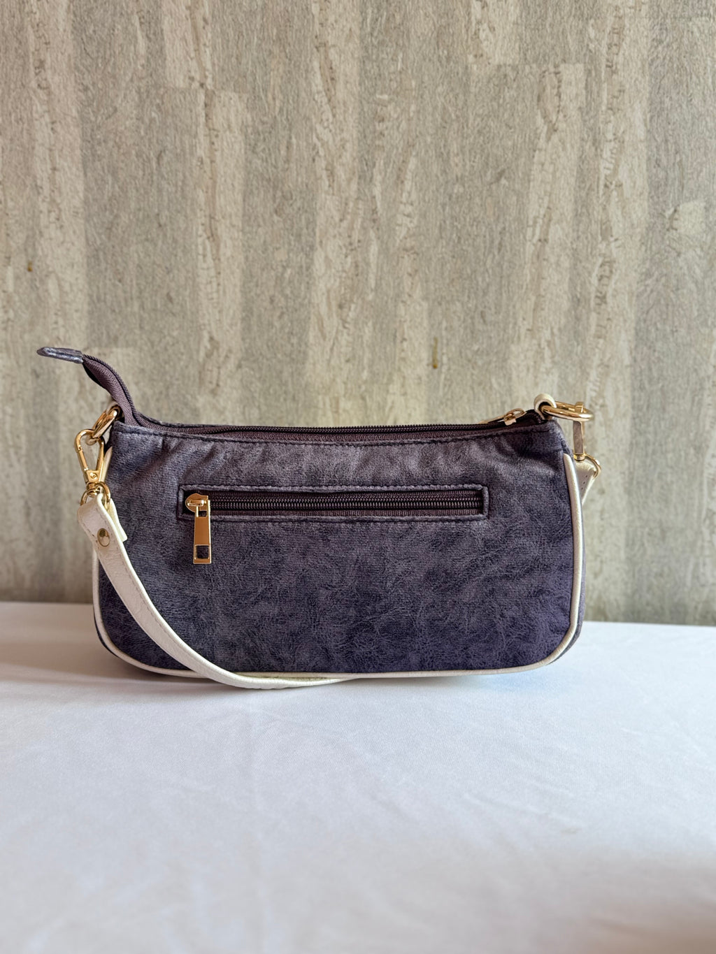 Smoky Grey Baguette