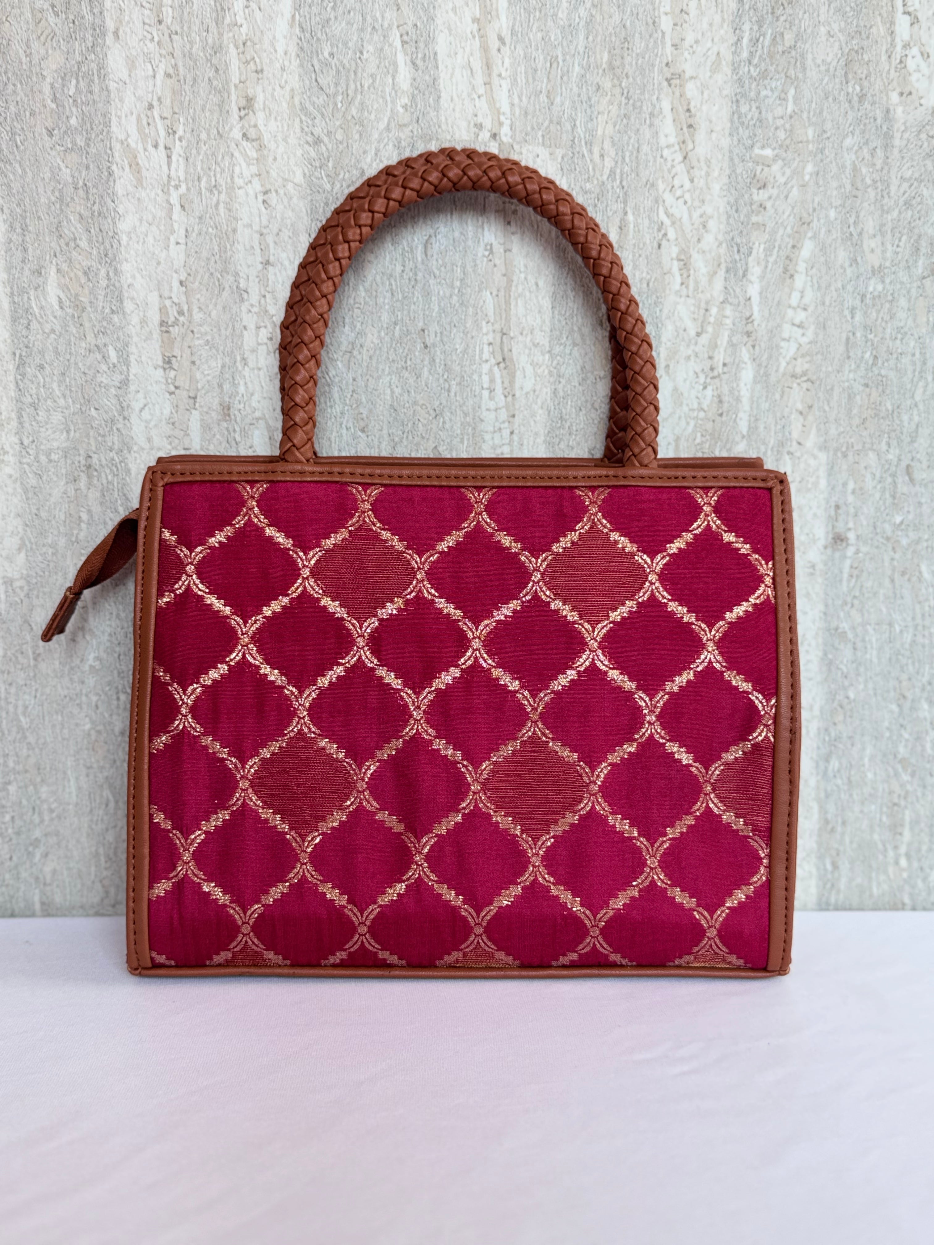 Artista Maroon Grid Box Tote