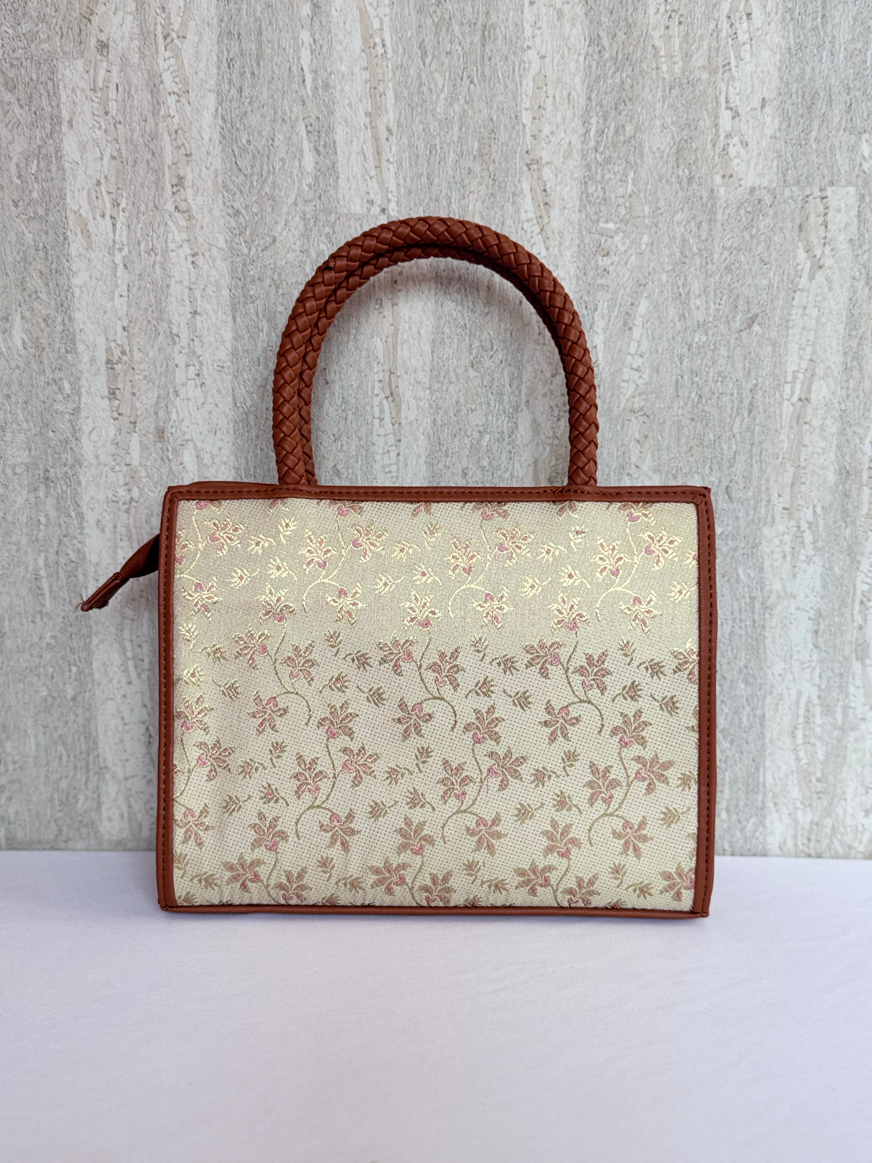 Artista Ivory Miniatures Box Tote