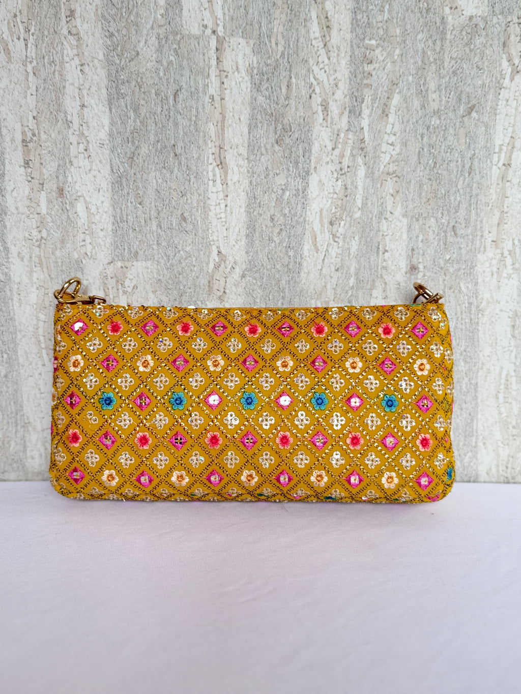 Sparkling Spectrum Baguette