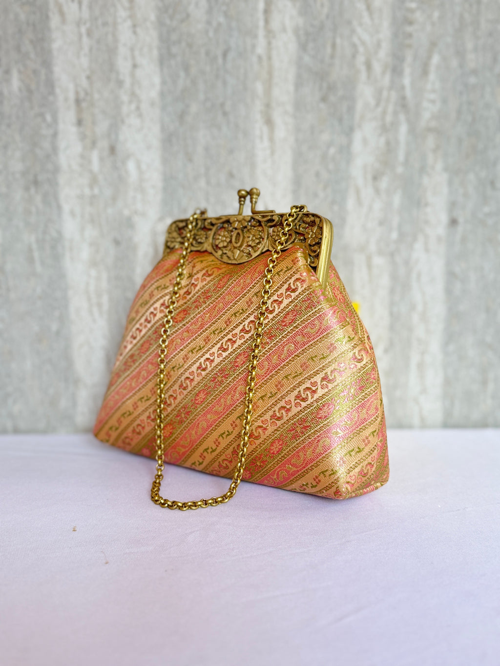 Banarasi Elegance Vintage Clutch