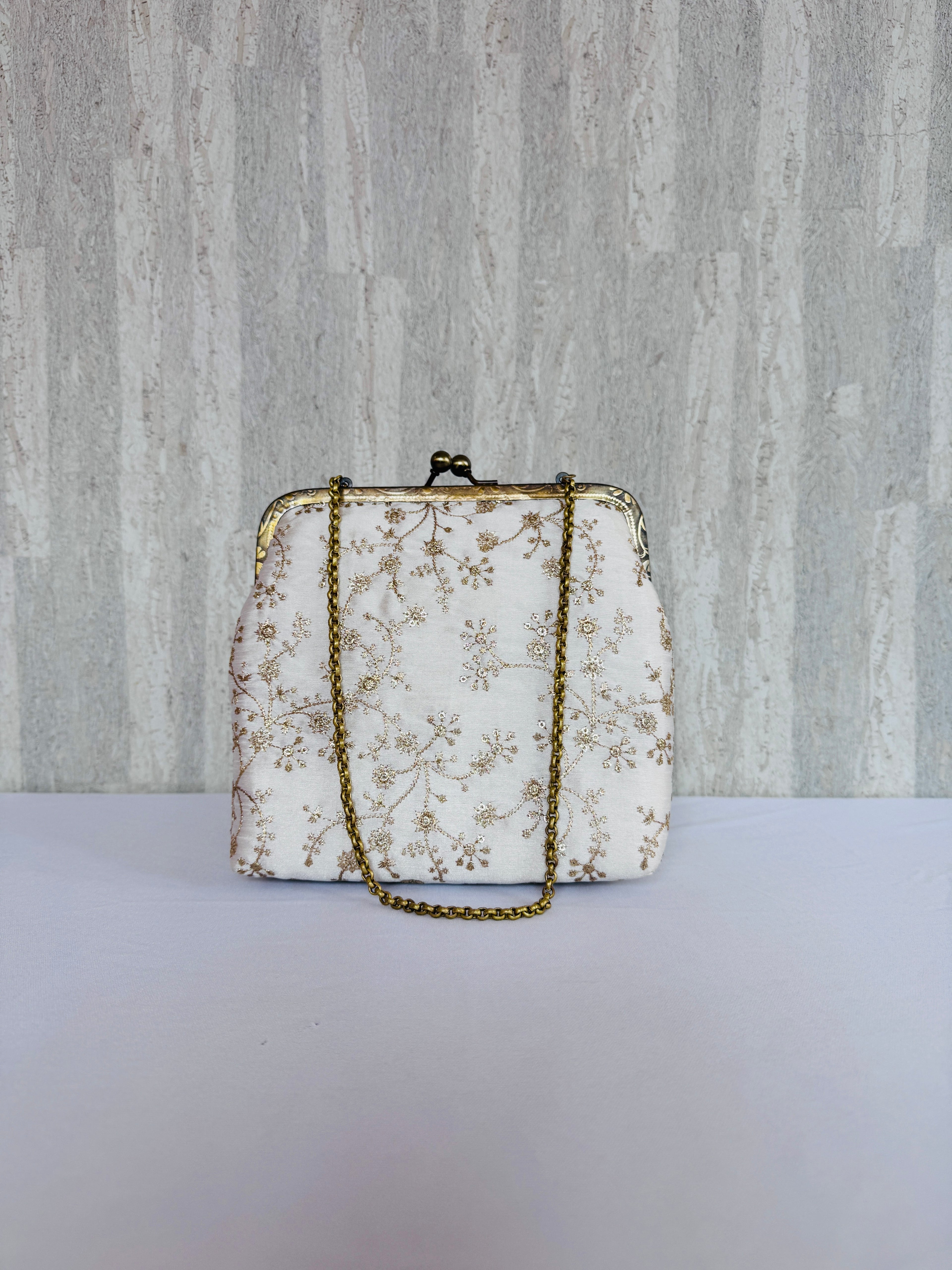 Snowy Embroidered Vintage