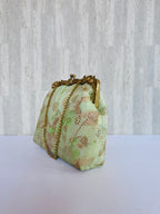 Peridot Winkle Vintage