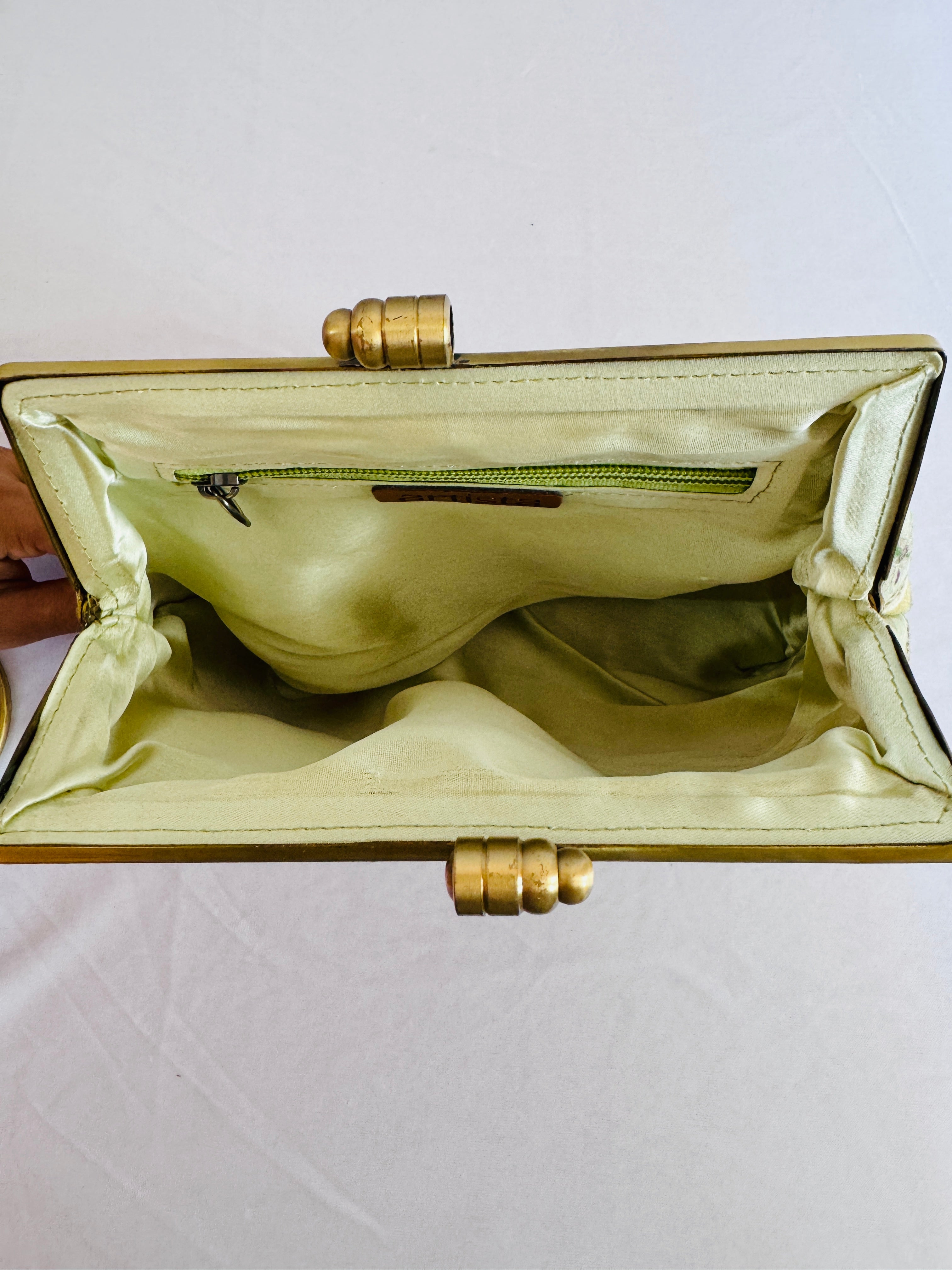 Ivory Ornamental Vintage