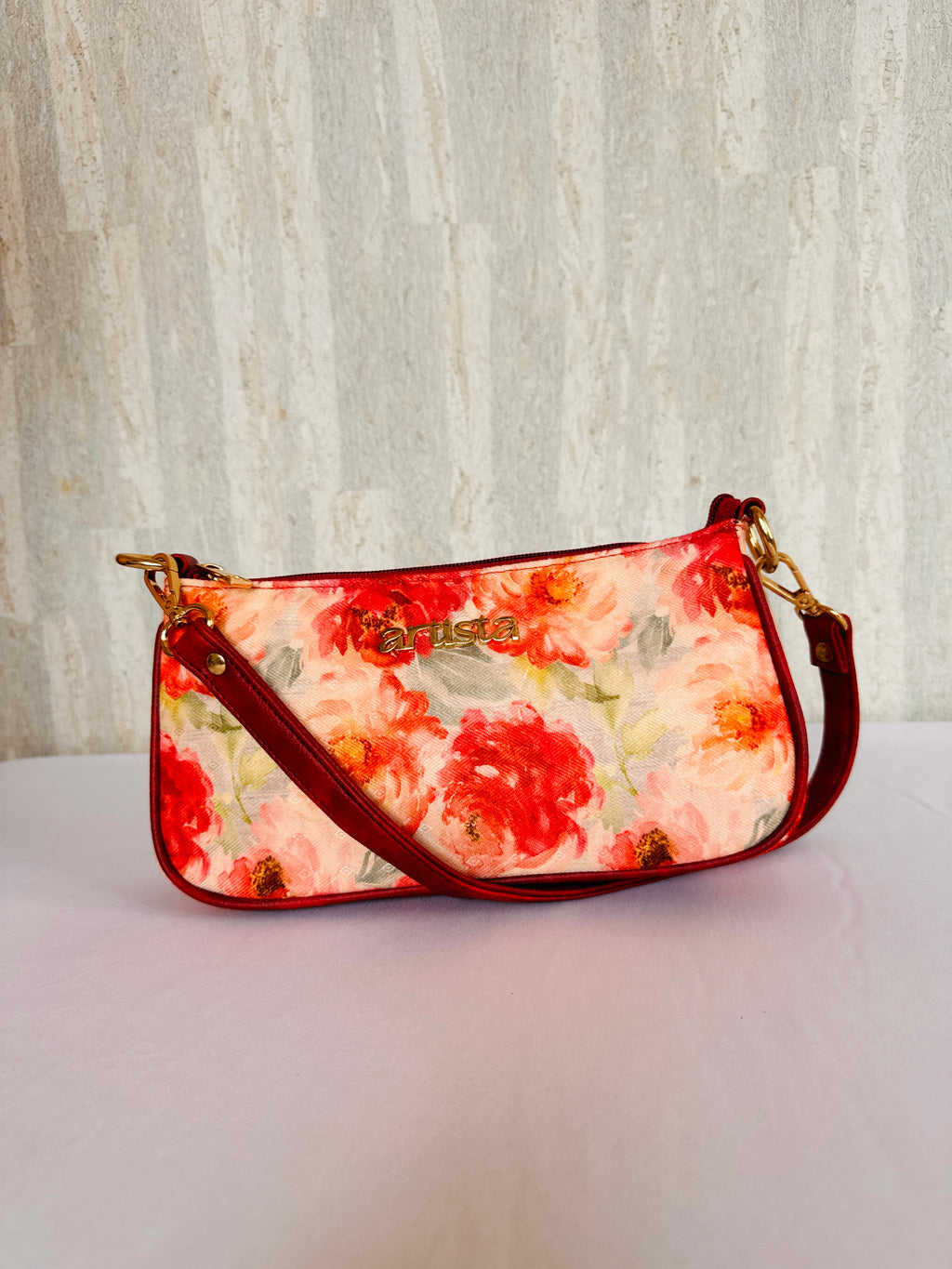 Red Carnations Baguette