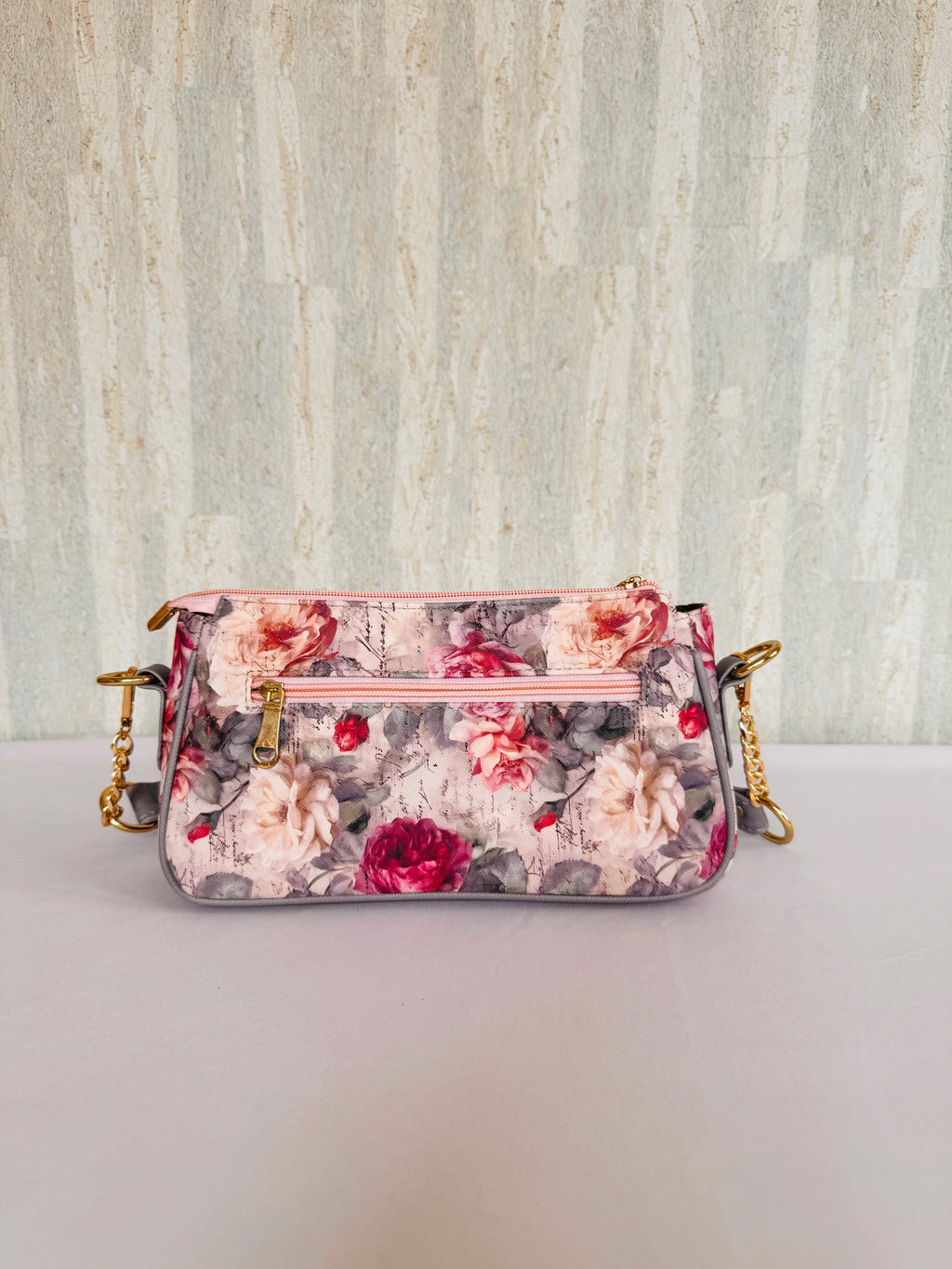 Crimson Chic Baguette