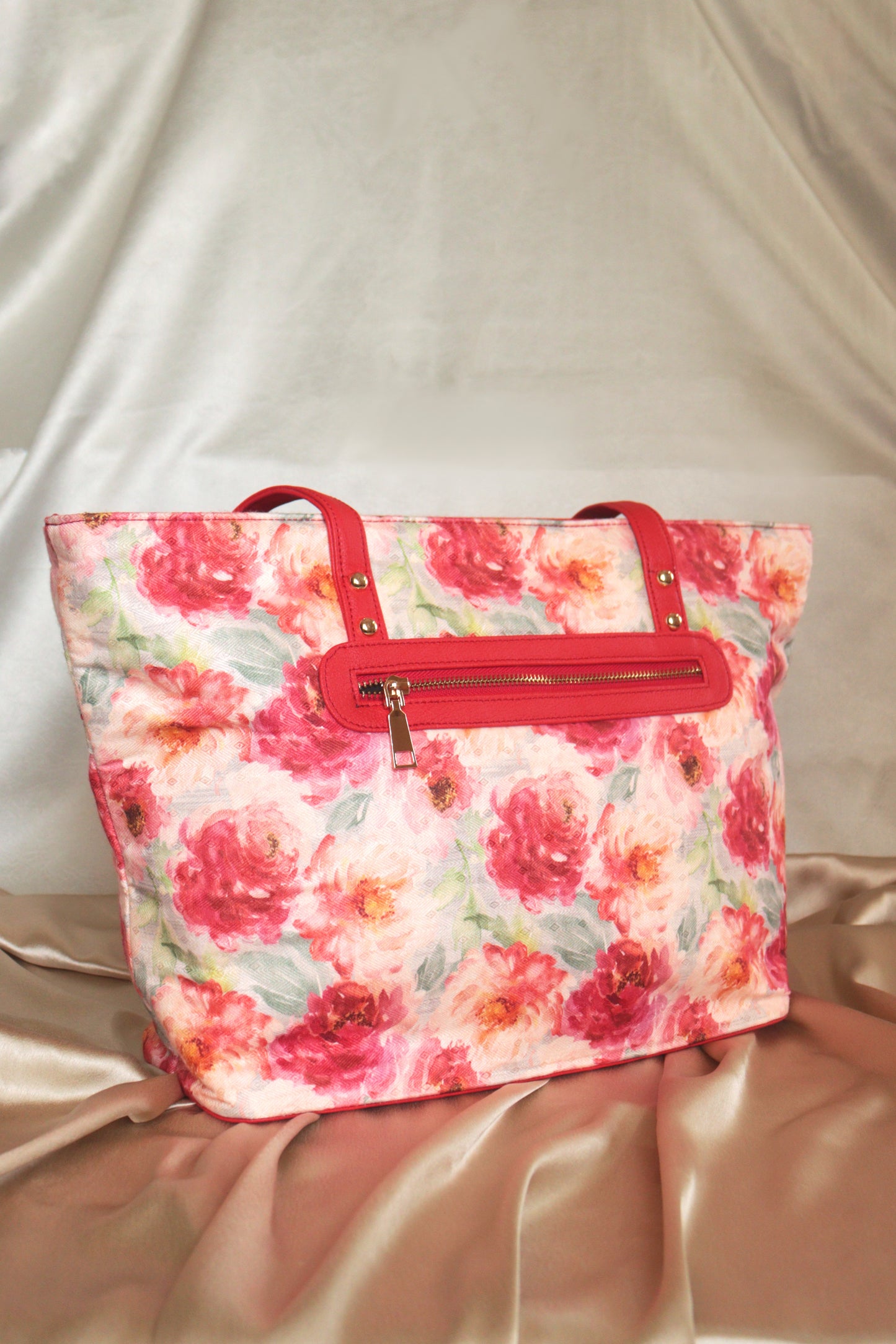 Red Carnations Tote