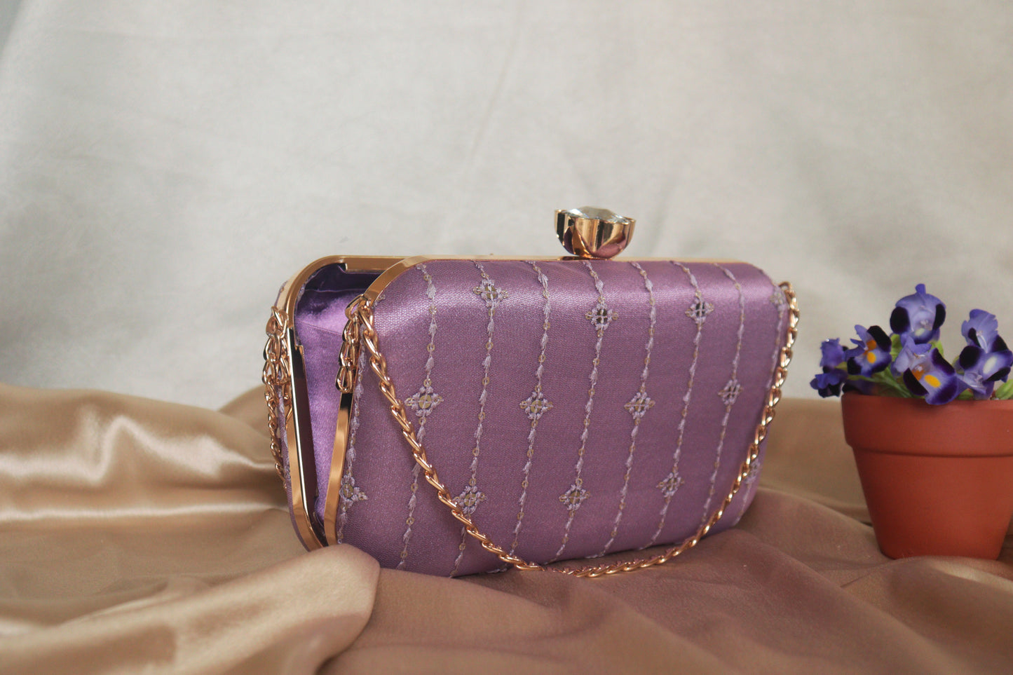 Lilac Elegance Casket Clutch