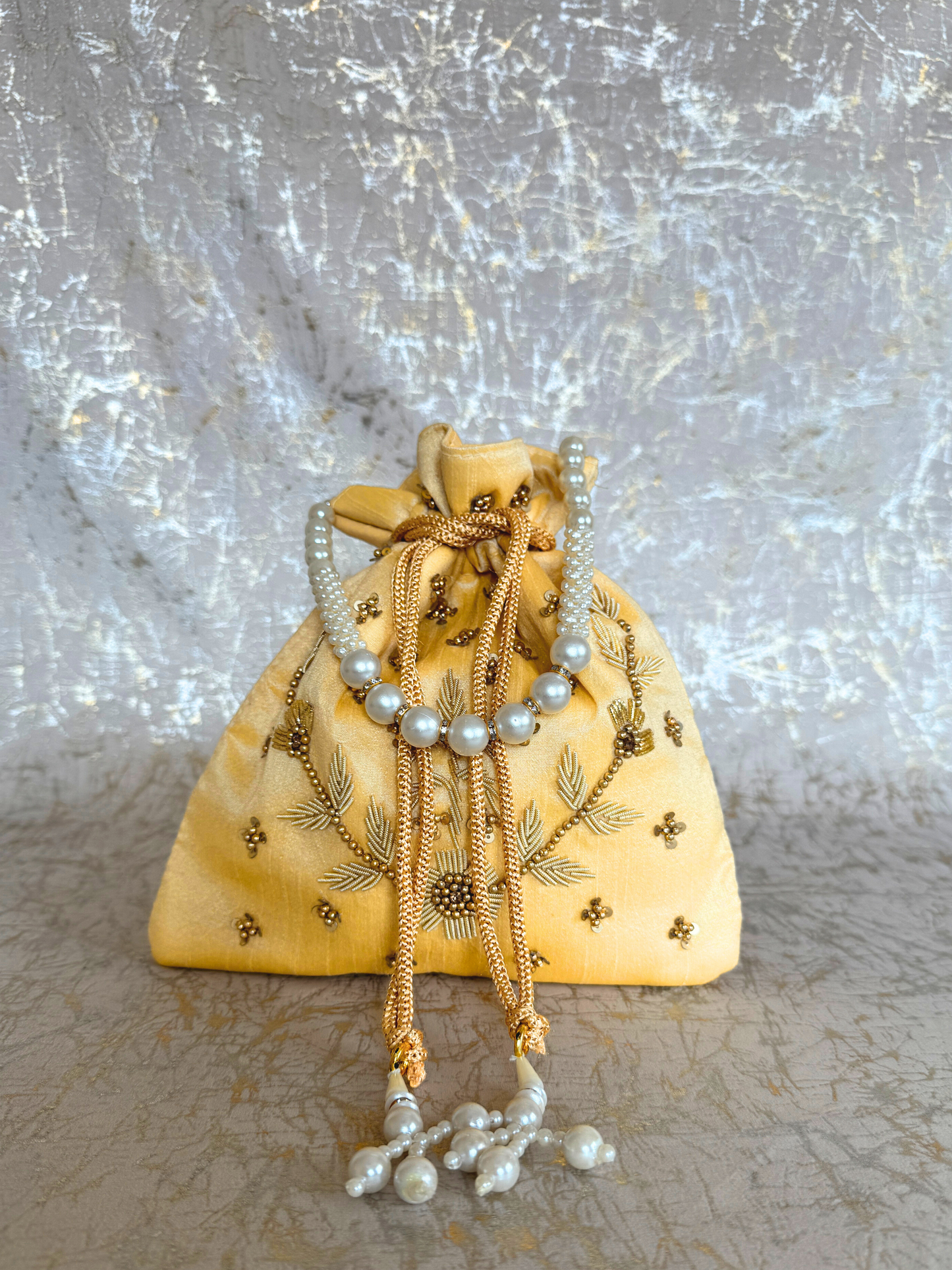 Beige Royale Potli